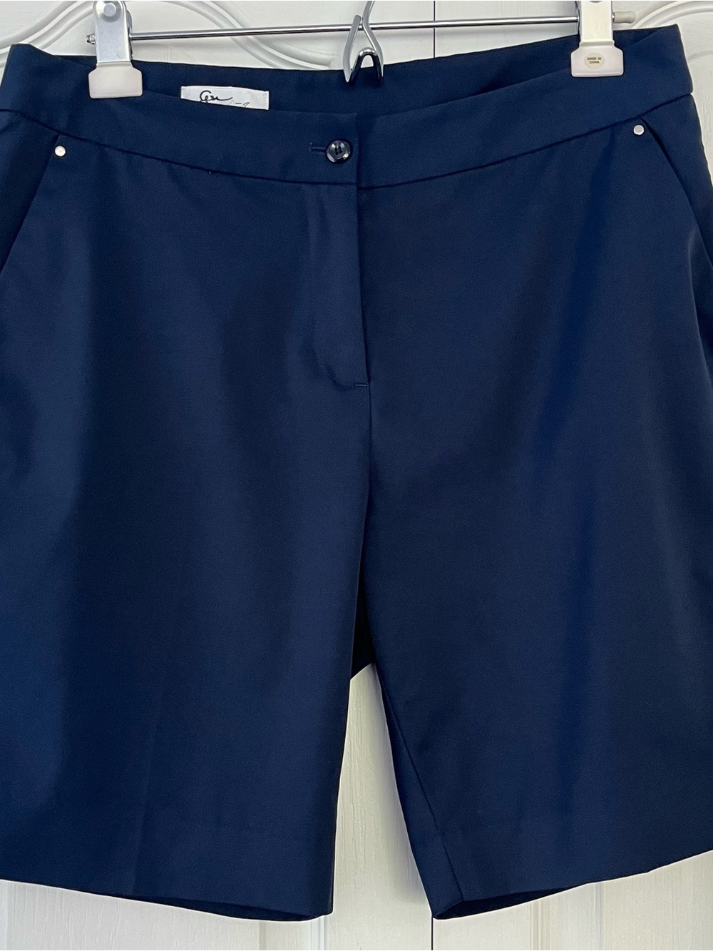Greg Norman Womens Shorts Navy Size 10 Stretch Golf Walking Active